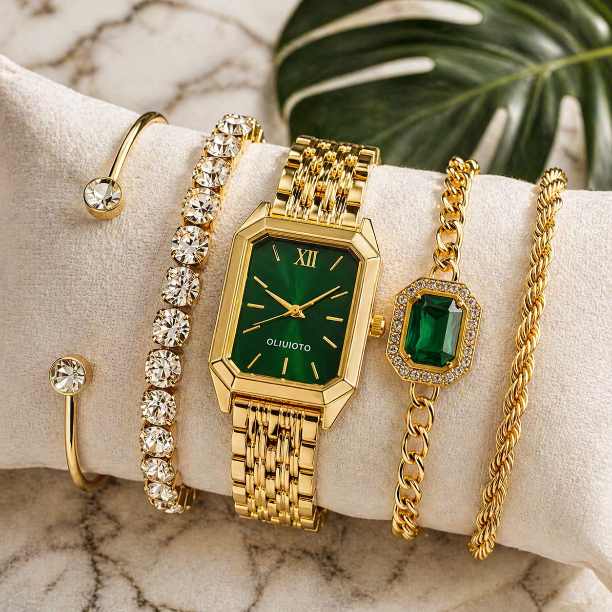 Oliuoto Luxury Women’s Watch & Bracelet 5-Piece Gift Set